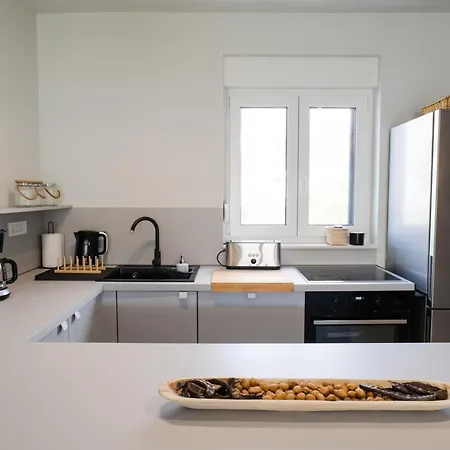 Apartvilla Sol *
